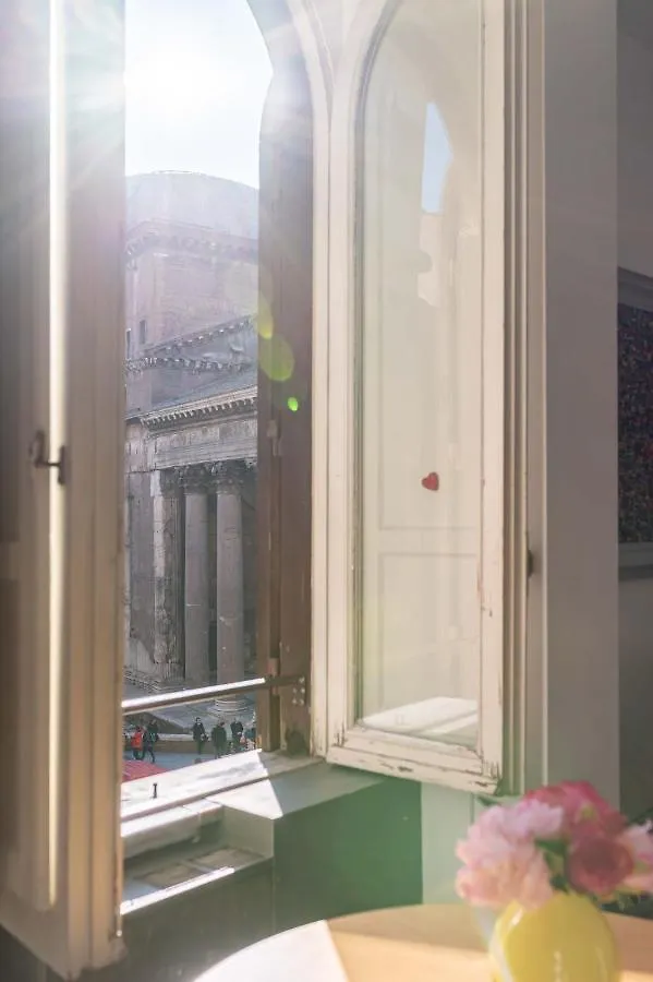 Maison Leonardo Pantheon Suite Rome Italy