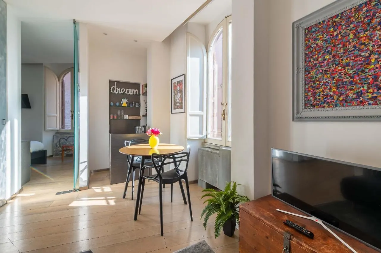 Maison Leonardo Pantheon Suite ローマ アパート